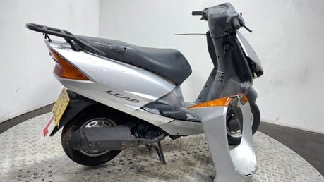 Honda Lead SCV 100 2007 RUNNING PROJECT SCOOTER 100CC 4T CARBED BIKE 2