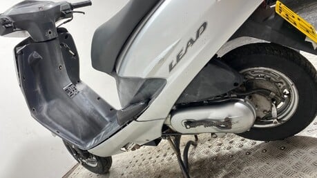 Honda Lead SCV 100 2007 RUNNING PROJECT SCOOTER 100CC 4T CARBED BIKE 10