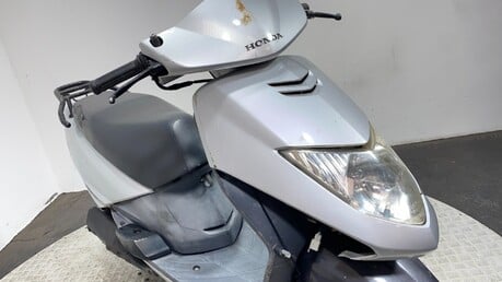 Honda Lead SCV 100 2007 RUNNING PROJECT SCOOTER 100CC 4T CARBED BIKE 19