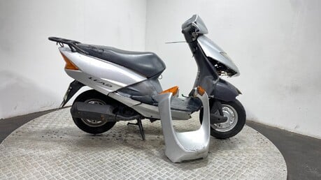 Honda Lead SCV 100 2007 RUNNING PROJECT SCOOTER 100CC 4T CARBED BIKE 1