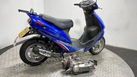 SYM Jet 50 EURO X 2005 NON RUNNING 2 STROKE PROJECT SCOOTER BIKE 50CC 2