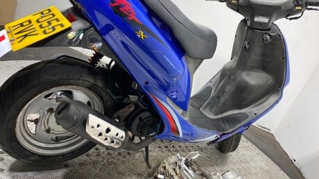 SYM Jet 50 EURO X 2005 NON RUNNING 2 STROKE PROJECT SCOOTER BIKE 50CC 10