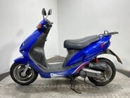 SYM Jet 50 EURO X 2005 NON RUNNING 2 STROKE PROJECT SCOOTER BIKE 50CC 12