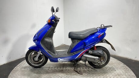 SYM Jet 50 EURO X 2005 NON RUNNING 2 STROKE PROJECT SCOOTER BIKE 50CC 12