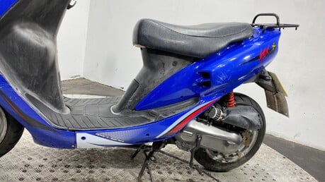 SYM Jet 50 EURO X 2005 NON RUNNING 2 STROKE PROJECT SCOOTER BIKE 50CC 15