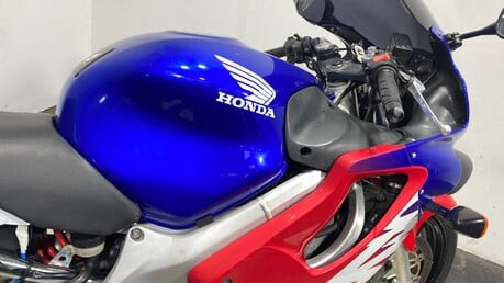 Honda CBR600F FX - FY 2000 RUNNING SPORTS BIKE PROJECT BIKE 600CC 6