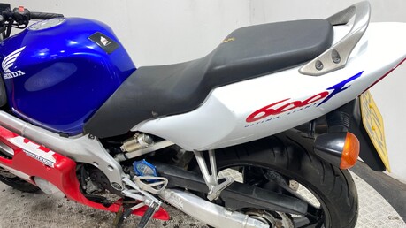 Honda CBR600F FX - FY 2000 RUNNING SPORTS BIKE PROJECT BIKE 600CC 14