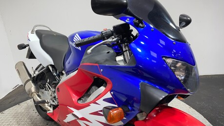 Honda CBR600F FX - FY 2000 RUNNING SPORTS BIKE PROJECT BIKE 600CC 17