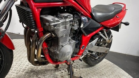 Suzuki Bandit 600 GSF 2000 22K NON RUNNING PROJECT BIKE 600CC NAKED 14