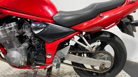 Suzuki Bandit 600 GSF 2000 22K NON RUNNING PROJECT BIKE 600CC NAKED 15