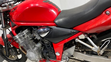 Suzuki Bandit 600 GSF 2000 22K NON RUNNING PROJECT BIKE 600CC NAKED 16