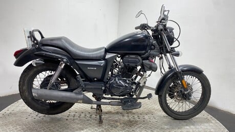 Sinnis Hoodlum 125 2017 NON RUNNING CRUISER PROJECT BIKE 125CC 1
