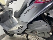SYM Joyride 125 EVO 2012 NON RUNNING PROJECT BIKE SCOOTER 125CC 10