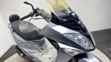 SYM Joyride 125 EVO 2012 NON RUNNING PROJECT BIKE SCOOTER 125CC 17