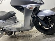 SYM Joyride 125 EVO 2012 NON RUNNING PROJECT BIKE SCOOTER 125CC 18