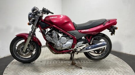 Yamaha XJ 600 N 2000 RUNNING PROJECT BIKE BARN FIND 600CC 10