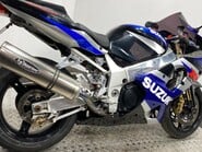 Suzuki GSXR 1000 K2 2002 GOOD RUNNING PROJECT BIKE SPARES OR REPAIR 1000CC SPORT 2
