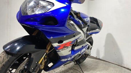 Suzuki GSXR 1000 K2 2002 GOOD RUNNING PROJECT BIKE SPARES OR REPAIR 1000CC SPORT 20