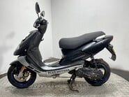 TGB Sport 302 50 2 STROKE 2T NON RUNNING SCOOTER PROJECT BIKE 50CC 11