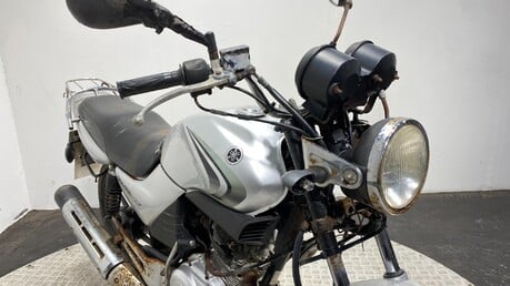 Yamaha Ybr 125 ED 2007 NON RUNNING PROJECT COMMUTER BIKE 125CC 19