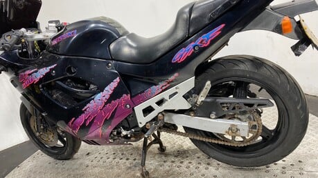Suzuki GSX 600 FV GSX600F TPOT 1995 24K NON RUNNING PROJECT BIKE 600CC 13