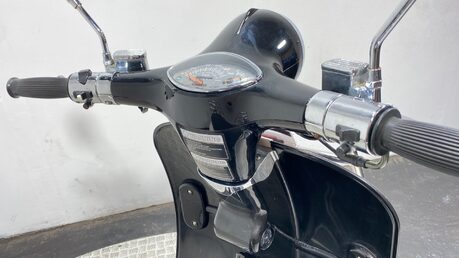 Lexmoto Milano 125 EFi 2018 14k NON RUNNING PROJECT BIKE SCOOTER PARTS BIKE 125CC 8
