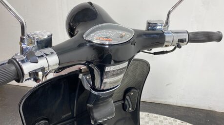 Lexmoto Milano 125 EFi 2018 14k NON RUNNING PROJECT BIKE SCOOTER PARTS BIKE 125CC 19
