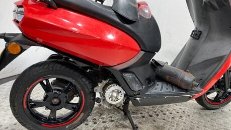 Peugeot Kisbee 50 4T 2018 6K NON RUNNING PROJECT SCOOTER 50CC BIKE 4
