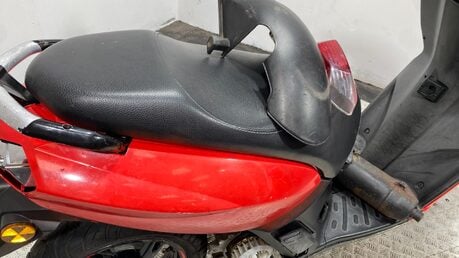 Peugeot Kisbee 50 4T 2018 6K NON RUNNING PROJECT SCOOTER 50CC BIKE 7
