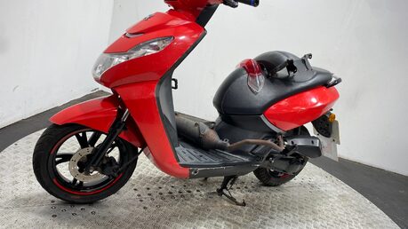Peugeot Kisbee 50 4T 2018 6K NON RUNNING PROJECT SCOOTER 50CC BIKE 12
