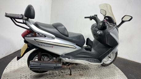 SYM Voyager 250 GTS 2009 23K NON RUNNING 250CC PROJECT SCOOTER 250CC 7