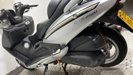 SYM Voyager 250 GTS 2009 23K NON RUNNING 250CC PROJECT SCOOTER 250CC 9