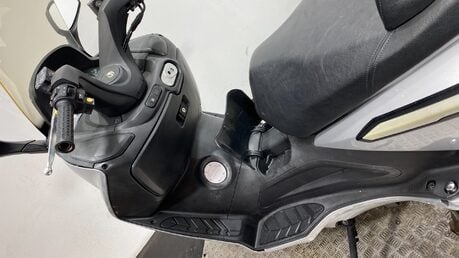 SYM Voyager 250 GTS 2009 23K NON RUNNING 250CC PROJECT SCOOTER 250CC 16