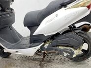 Lexmoto FMX 125 2016 NON RUNNING PROJECT SCOOTER SPARES OR REPAIR 125CC 13