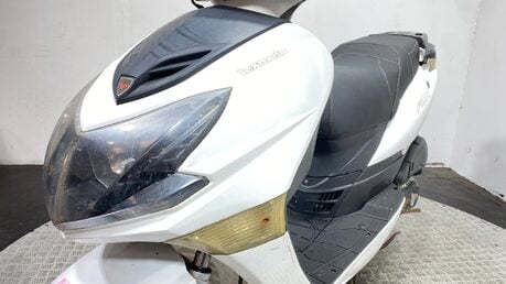 Lexmoto FMX 125 2016 NON RUNNING PROJECT SCOOTER SPARES OR REPAIR 125CC 18