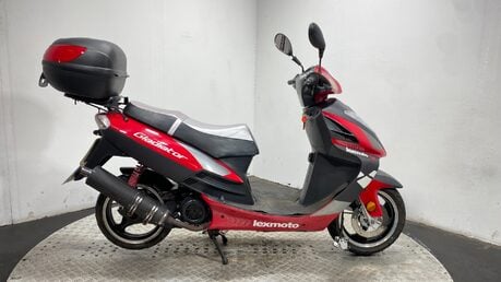 Lexmoto Gladiator 125 2014 RUNNING PROJECT SCOOTER 125CC MAXI 1