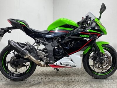 Kawasaki Ninja BX 125 BMFAN 2021 15BHP NEW MOT SERVICED SPORTS BIKE 125CC