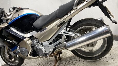 Yamaha FJR1300 A 2010 EX POLICE BIKE 1300CC BARN FIND COMMUTER EXPORT 15