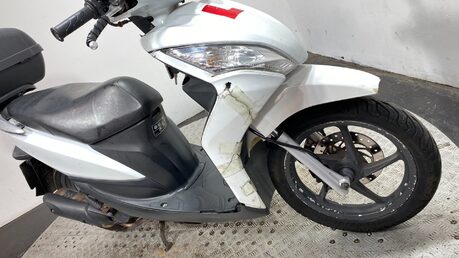 Honda Vision 110 NSC 2016 GOOD RUNNING PROJECT SCOOTER BIKE 110 CC AUTO 5