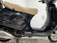 Piaggio Vespa LX 125 3V 2012 20K NON RUNNING PROJECT SCOOTER 125CC 3