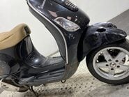 Piaggio Vespa LX 125 3V 2012 20K NON RUNNING PROJECT SCOOTER 125CC 19