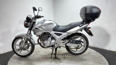 Honda CBF250 2006 SPARES OR REPAIR NON RUNNING PROJECT BIKE 250CC 11