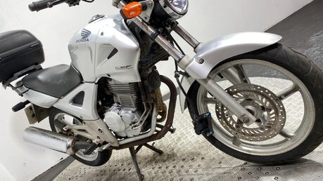 Honda CBF250 2006 SPARES OR REPAIR NON RUNNING PROJECT BIKE 250CC 20