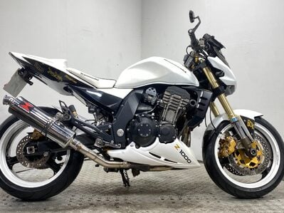Kawasaki Z1000 ZR 2005 FULL OHLINS, QUICKSHIFTER, STREETFIGHTER, NEW MOT 1000CC