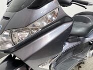 Piaggio X8 125 2006 NON RUNNING LARGE MAXI SCOOTER 125CC 14