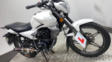 Keeway RK 125 2016 NON RUNNING PROJECT NAKED BIKE 125CC 5