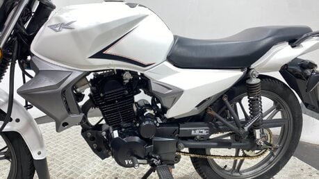 Keeway RK 125 2016 NON RUNNING PROJECT NAKED BIKE 125CC 15