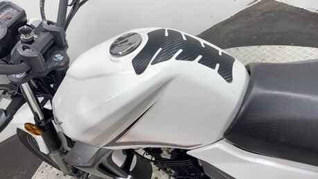 Keeway RK 125 2016 NON RUNNING PROJECT NAKED BIKE 125CC 17