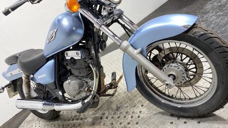 Suzuki GZ 125 K6 MARAUDER 2007 29K RUNNING PROJECT BIKE SPARES OR REPAIR 125CC 19