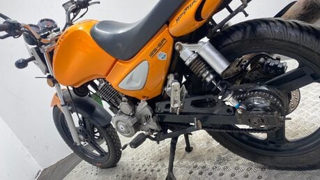 Zontes Monster 125 2014 7K NON RUNNING PROJECT BIKE SPARES OR REPAIR 125CC 9